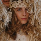 Beige Knitted Alpaca Cardigan: Women's Merino Wool Cropped Jacket