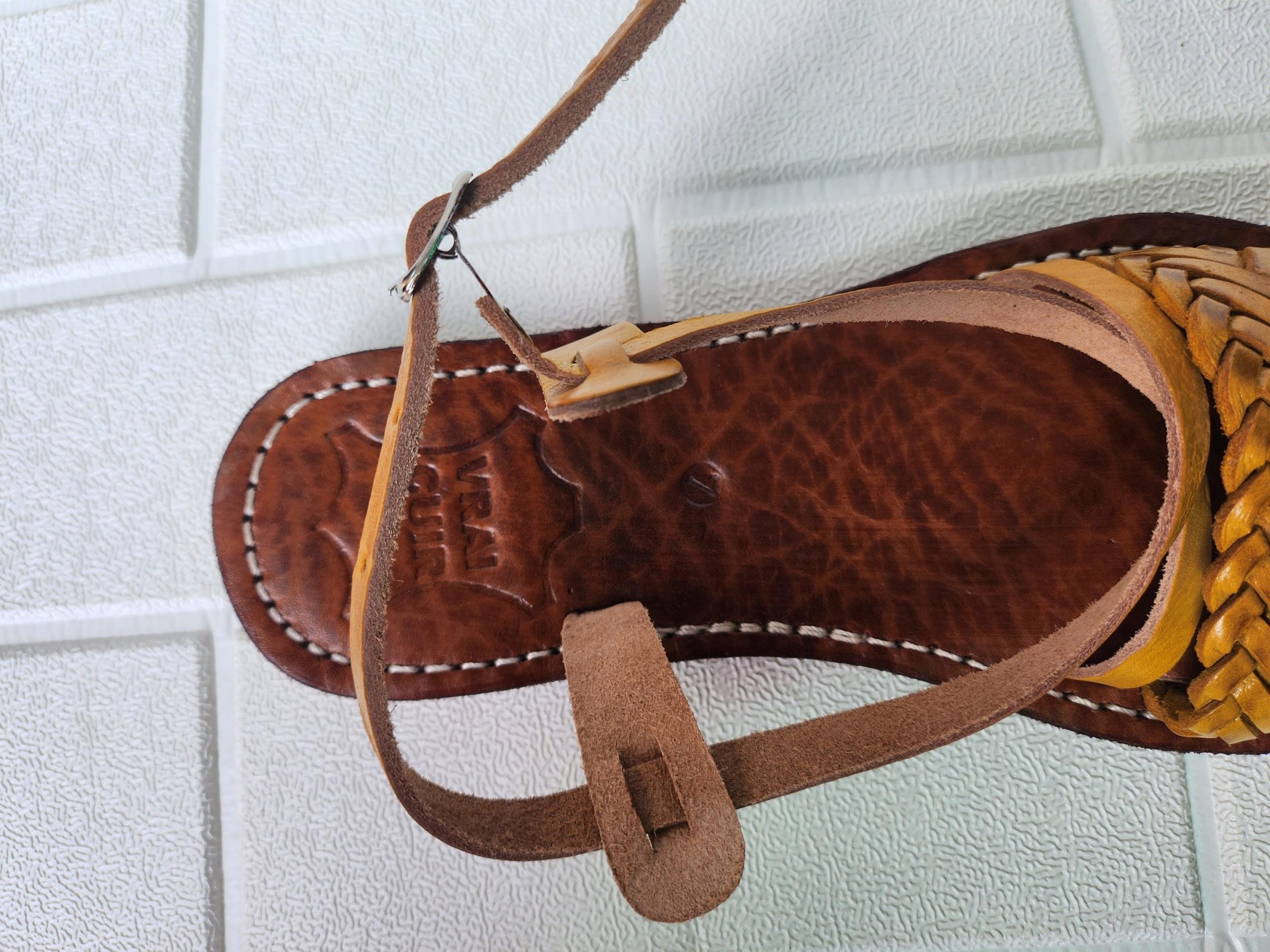 Handmade Moroccan Leather Sandals - Boho Summer Shoes - Ethnic Flat Shoes - Braided Leather Flip Flops - Artisan Beach Sandals -